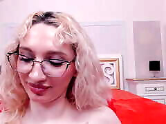 I like generous men. passion. Intelligence. I like when there is something to talk