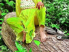 Indian Neighbor Bhabhi Jungle Fucked.
