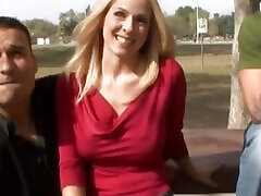Gorgeous Blonde with Massive Tits Lets Herself Be Fucked in balak had of Her Partner