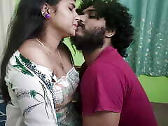 vaishnavy und sharun raj heiße titten romantik, mallu paar heiße titten küssen, paar heiße titten drücken, mallu titten drücken romantik