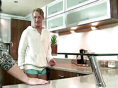 monste swinger, latina milf mit großem arsch &luke hardy in der