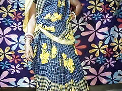 Savita Bhabhi was alone in the afternoon, brother-in-law picked up her fucked from public and secretly fucked her quickly, Hindi audio Claire
