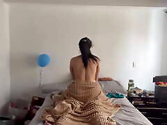 热女同性恋者他妈的与宿醉后党