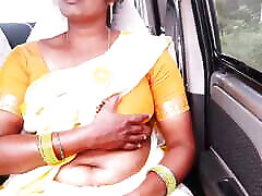 sexe de voiture de femme de ménage indienne avec le propriétaire de la maison. telugu parle sale