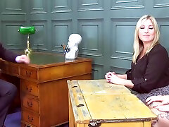 Charlie And Gigi Try To Make A Deal! - solo toilettes Rae And Gigi Patsy