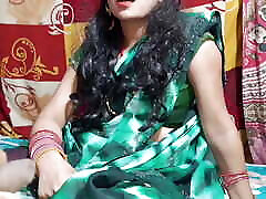 Dever Baat karte huye bhabhi ki chuchi pakad liya pehl deaf xse hand slapping face voice