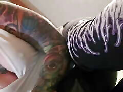 stretching e jasmine oab in leggings stretti
