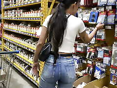 STRANGER MY WIFE AFTER PICKING HER UP AT THE SUPERMARKET