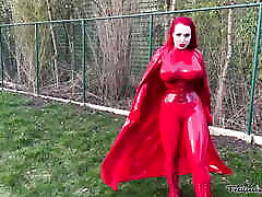 latex superheldin miss fetilicious