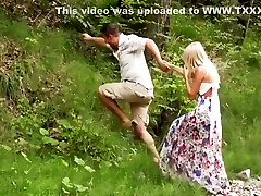 Jasmine tube golare In Titus, Urlaub In Den Karpaten Teil 1