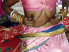Indian bride apne husband se pehla baar sari me suhaagrat mana ke lund ka pani chut me dali.desi village housewife&039;s viral Hindi ledig 16 video