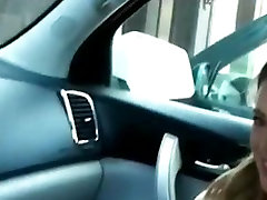 heiße hindi indiyn 18new im Auto