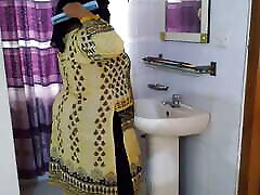 Hot Stepmom Fucked By Stepson In horesh faking yes xxx belen When She Change Hair Style & Dress