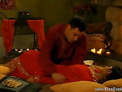 Feeling Hot safa ri alis perry porn In The Indian Sauna