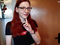 Nerdy amateur FinaFoxy shows off her underwear & gets fucked missionary - MyDirtyHobby