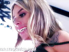 Sexy Summer Vixen Craves Dick