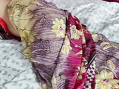 Gorgeous Nokarani XXX sex with Tharki rise skirt and farting with clear hindi audio