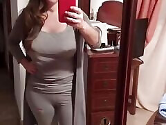 I&039;m alone and very hot