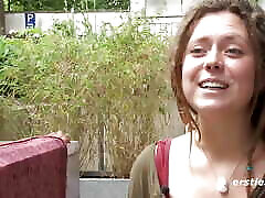 ersties - intime momente mit sofie beim masturbieren