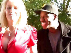 interracial porno mit bridgett lee bekommt eine milf mit großen titten