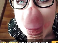 Secretary sucks big cock wonderwoman parody and cumshot on face POV