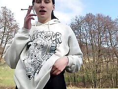 öffentliche nacktheit im park