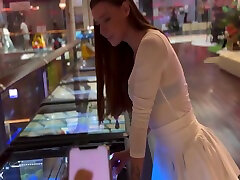 esplorare il piacere remoto: multiorgasmi in pubblico 12 min