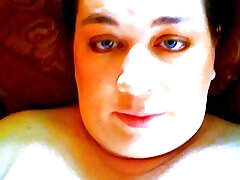kurvige schwanzhungrige chubby shemale porny braucht hilfe beim füllen leerer löcher