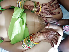 Indian married Lalita singh 21 year women tight pusssy bedroom fucking step brother