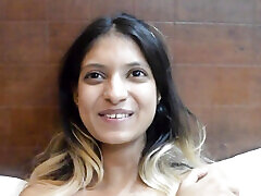 My teen indian hot Girlfriend Looks cute while Getting Fucked