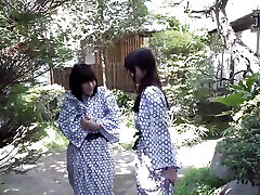 A Silly Video Drama: I Got Picked up by an All-female Travel Group. - 1