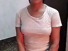Cute school girl ko paise dekar jabar dasti pel diya