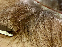 Hairy yougthroat coral pussy hair cutting