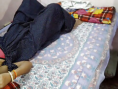 indisch desi süß bhabhi ke saath devar voll genießen gefickt pärchen xxx video