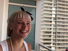 Surfer Girl - Starring: Ellie Smoke - PornFidelity