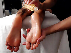 A Relaxing Feet Oil Massage foot Fetish