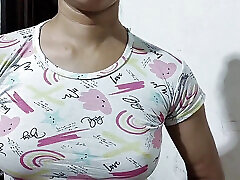 Cute step sister ko nanga karke bathroom me pel diya