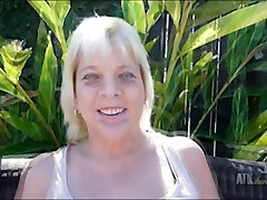 Sindy Silver masturbates outside.