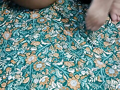 Bhabhi&039;s body was like that the cream juice was coming out of it.