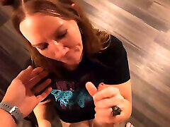 Fucking an emo milf after a concert. huge cumshot on her ass