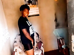 Am mature from behaind and look for love