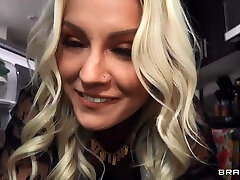 Kenzie Chooses Dick Over Dishes With Kenzie Taylor, Seth Gamble - Brazzers
