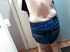 I masturbate to my lesbian girlfriends sex