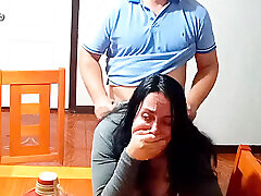 Sex before breakfast on the dining table with a stepmother ella dice cojanme los tres by surprise
