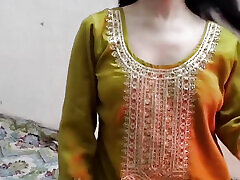 Indian college stepmom cute sex ko paise dekar jabar dasti pel ke pregnant kar diya