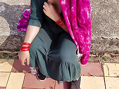 petite amie indienne baisée en plein air sur le terrain par son nouveau petit ami, vidéo de 60772 blowjob under shower desi hd chaude