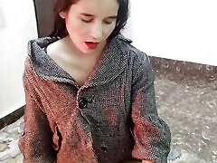 Bhabhi ko gandi video dikha josh dila kar bhag gya