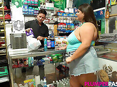 BBW Leila Lewis Fucks Cashier at Bodega