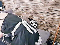 Instead of cleaning, the maid arouses her. After a good blowjob, she gets her pussy and ass fucked and gets a nice man extra cumshot.