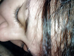 breathless from swallowing so much the hard cock of the horn that moans feeling the throat devouring everything